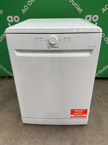 Indesit full size dishwasher - size,