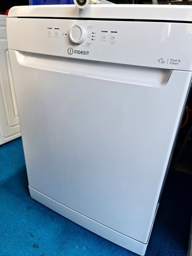 Indesit d2d hk26 - indesit, uk